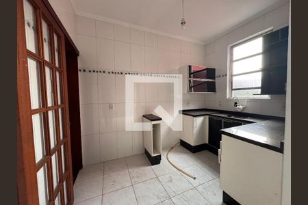 Apartamento para alugar com 80m², 2 quartos e 1 vaga Apartamento para alugar com 80m², 2 quartos e 1 vagaCozinha
