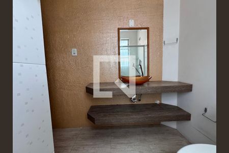 Apartamento para alugar com 80m², 2 quartos e 1 vaga Apartamento para alugar com 80m², 2 quartos e 1 vagaBanheiro