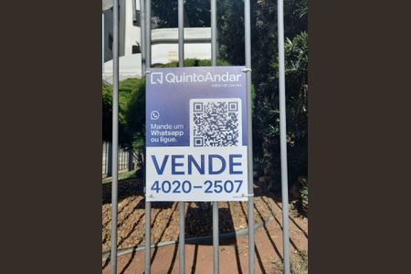 Apartamento à venda com 140m², 3 quartos e 2 vagas Apartamento à venda com 140m², 3 quartos e 2 vagasPlaca