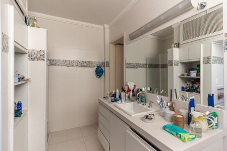 Apartamento à venda com 180m², 3 quartos e 1 vagaBanheiro da Suíte