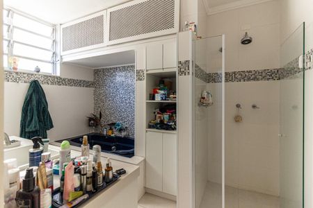 Apartamento à venda com 180m², 3 quartos e 1 vagaBanheiro da Suíte