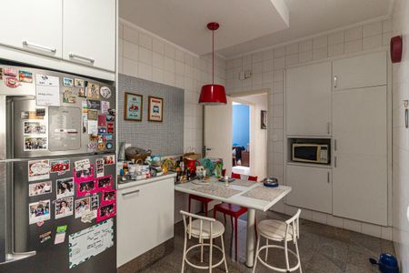Apartamento à venda com 180m², 3 quartos e 1 vagaCozinha
