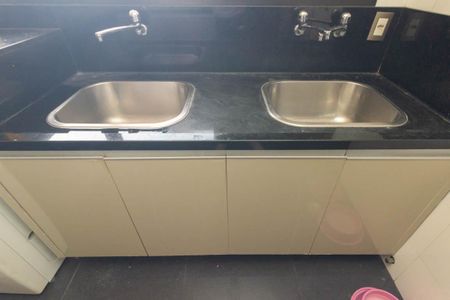 Apartamento para alugar com 260m², 3 quartos e 4 vagasÁrea de Serviço