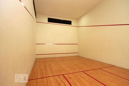 Apartamento para alugar com 260m², 3 quartos e 4 vagasÁrea comum - Squash