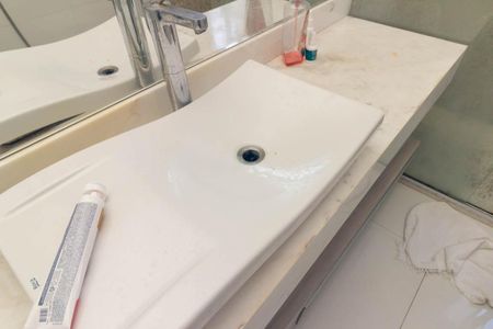 Apartamento para alugar com 260m², 3 quartos e 4 vagasBanheiro da Suíte 1