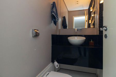 Apartamento para alugar com 260m², 3 quartos e 4 vagasLavabo