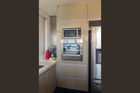 Apartamento para alugar com 260m², 3 quartos e 4 vagasCozinha