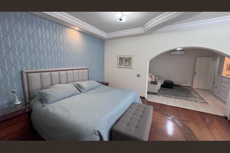 Casa à venda com 334m², 6 quartos e 9 vagas Casa à venda com 334m², 6 quartos e 9 vagasSuíte 1