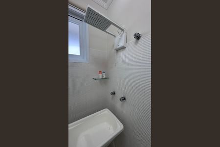 Casa à venda com 334m², 6 quartos e 9 vagas Casa à venda com 334m², 6 quartos e 9 vagasBanheiro