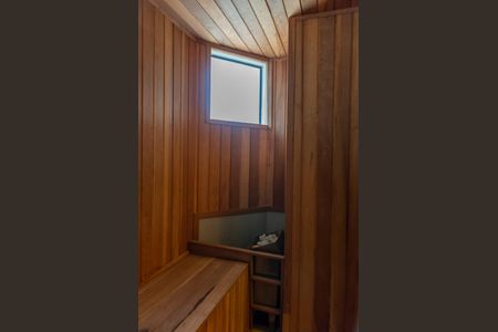 Apartamento à venda com 170m², 3 quartos e 3 vagas Apartamento à venda com 170m², 3 quartos e 3 vagasSauna