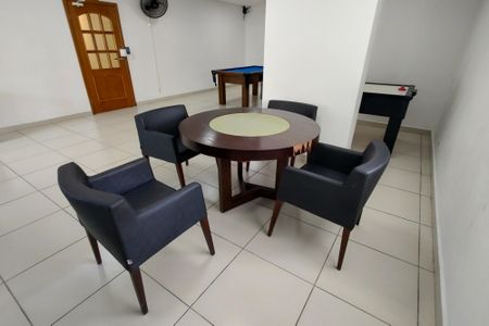 Apartamento para alugar com 104m², 3 quartos e 2 vagas Apartamento para alugar com 104m², 3 quartos e 2 vagasÁrea comum - Salão de jogos