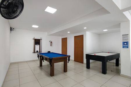 Apartamento para alugar com 104m², 3 quartos e 2 vagas Apartamento para alugar com 104m², 3 quartos e 2 vagasÁrea comum - Salão de jogos