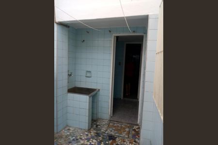 Casa à venda com 121m², 2 quartos e 2 vagas Casa à venda com 121m², 2 quartos e 2 vagasFoto 05