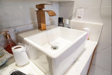 Apartamento à venda com 49m², 2 quartos e 1 vaga Apartamento à venda com 49m², 2 quartos e 1 vagaBanheiro da Suíte