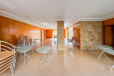 Apartamento à venda com 43m², 1 quarto e 1 vaga Apartamento à venda com 43m², 1 quarto e 1 vagaÁrea comum - Salão de festas