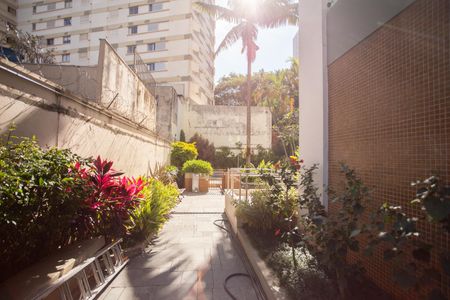 Apartamento à venda com 70m², 3 quartos e 1 vaga Apartamento à venda com 70m², 3 quartos e 1 vagaÁrea comum