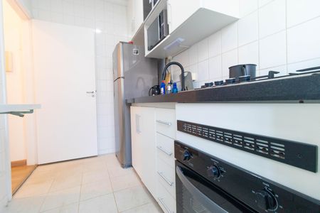 Apartamento à venda com 56m², 2 quartos e 1 vaga Apartamento à venda com 56m², 2 quartos e 1 vagaCozinha