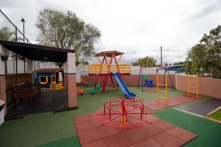 Apartamento à venda com 56m², 2 quartos e 1 vaga Apartamento à venda com 56m², 2 quartos e 1 vagaÁrea comum - Playground