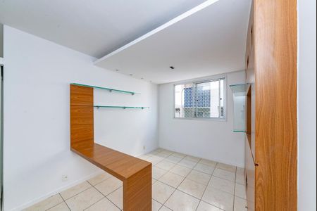 Sala de apartamento para alugar com 2 quartos, 70m² em Buritis, Belo Horizonte