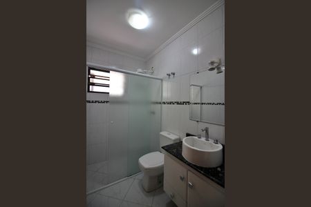 Casa à venda com 207m², 3 quartos e 2 vagasBanheiro Social