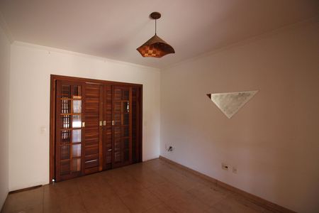 Casa à venda com 207m², 3 quartos e 2 vagasEspaço de festas