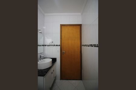 Casa à venda com 207m², 3 quartos e 2 vagasBanheiro Social