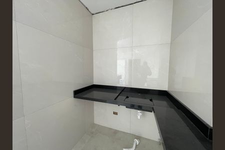 Apartamento para alugar com 35m², 2 quartos e sem vaga Apartamento para alugar com 35m², 2 quartos e sem vagaCozinha e Área de Serviço