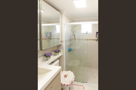 Apartamento à venda com 66m², 2 quartos e 1 vaga Apartamento à venda com 66m², 2 quartos e 1 vagaBanheiro da Suíte