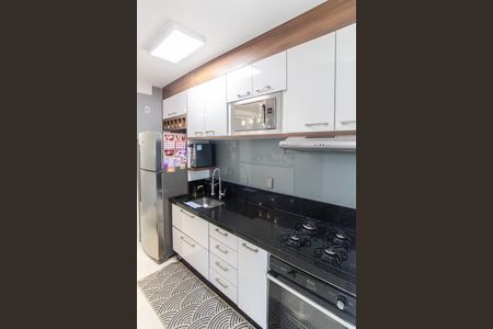 Apartamento à venda com 66m², 2 quartos e 1 vaga Apartamento à venda com 66m², 2 quartos e 1 vagaCozinha e Área de Serviço