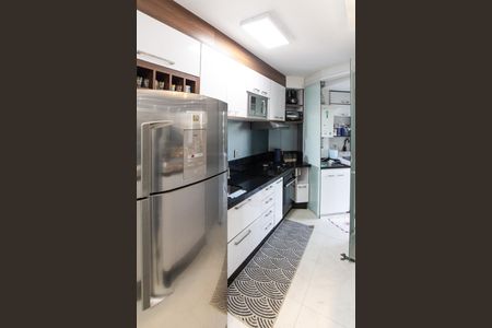 Apartamento à venda com 66m², 2 quartos e 1 vaga Apartamento à venda com 66m², 2 quartos e 1 vagaCozinha e Área de Serviço