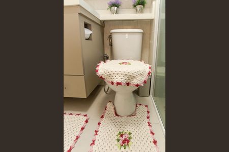 Apartamento à venda com 66m², 2 quartos e 1 vaga Apartamento à venda com 66m², 2 quartos e 1 vagaBanheiro da Suíte