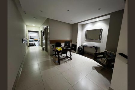 Apartamento à venda com 120m², 3 quartos e 1 vagaHall