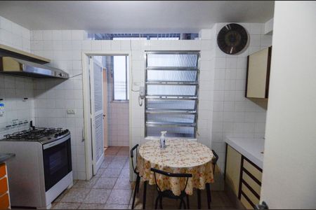 Apartamento à venda com 120m², 3 quartos e 1 vagaCozinha