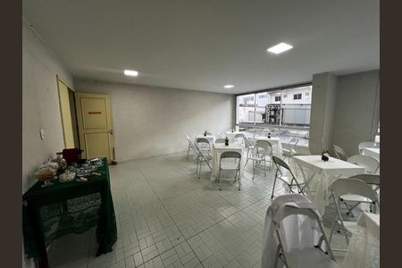 Apartamento à venda com 120m², 3 quartos e 1 vagaÁrea comum - Salão de festas