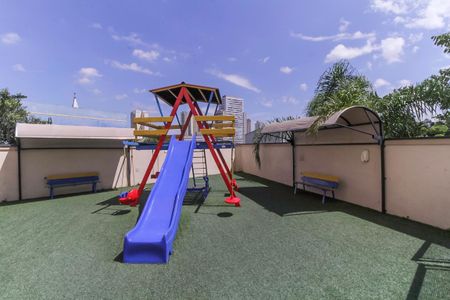 Apartamento à venda com 82m², 3 quartos e 1 vaga Apartamento à venda com 82m², 3 quartos e 1 vagaÁrea comum - Playground