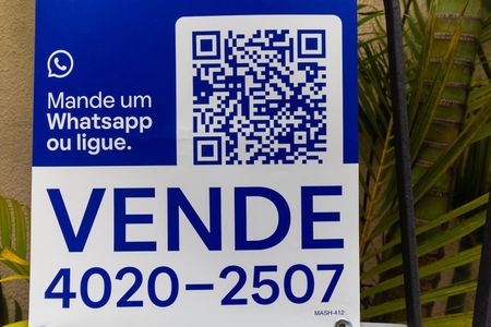 Apartamento à venda com 82m², 3 quartos e 1 vaga Apartamento à venda com 82m², 3 quartos e 1 vagaPlaca