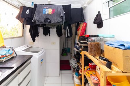 Apartamento à venda com 82m², 3 quartos e 1 vaga Apartamento à venda com 82m², 3 quartos e 1 vagaÁrea de Serviço