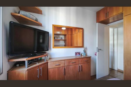 Apartamento à venda com 77m², 2 quartos e 1 vaga Apartamento à venda com 77m², 2 quartos e 1 vagaQuarto 2