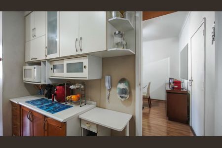 Apartamento à venda com 77m², 2 quartos e 1 vaga Apartamento à venda com 77m², 2 quartos e 1 vagaCozinha