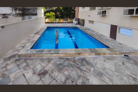 Apartamento à venda com 77m², 2 quartos e 1 vaga Apartamento à venda com 77m², 2 quartos e 1 vagaÁrea comum - Piscina