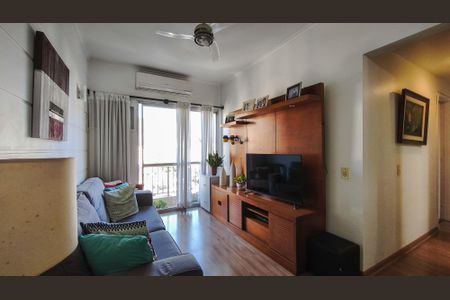 Apartamento à venda com 77m², 2 quartos e 1 vaga Apartamento à venda com 77m², 2 quartos e 1 vagaSala