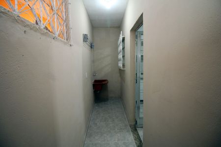 Casa à venda com 40m², 2 quartos e 1 vagaÁrea de Serviço