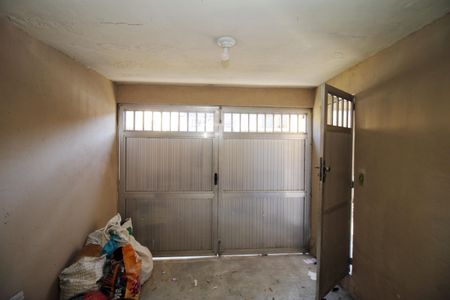 Casa à venda com 40m², 2 quartos e 1 vagaGaragem