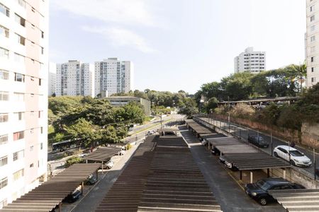 Apartamento à venda com 52m², 2 quartos e 1 vaga Apartamento à venda com 52m², 2 quartos e 1 vagaVista da Sala