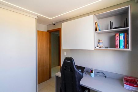 Apartamento à venda com 178m², 3 quartos e 2 vagasQuarto 1