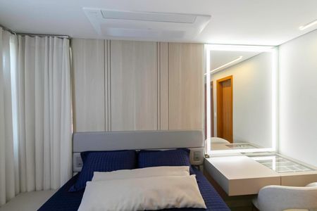 Apartamento à venda com 178m², 3 quartos e 2 vagasSuíte