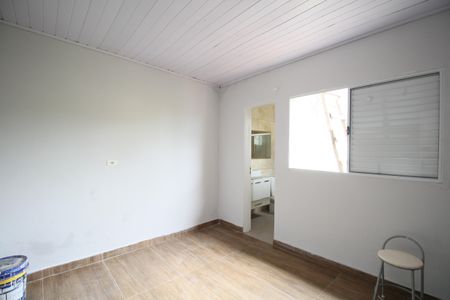 Casa para alugar com 150m², 2 quartos e 4 vagasSuíte