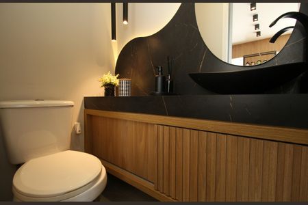 Apartamento à venda com 84m², 2 quartos e 1 vaga Apartamento à venda com 84m², 2 quartos e 1 vagaLavabo