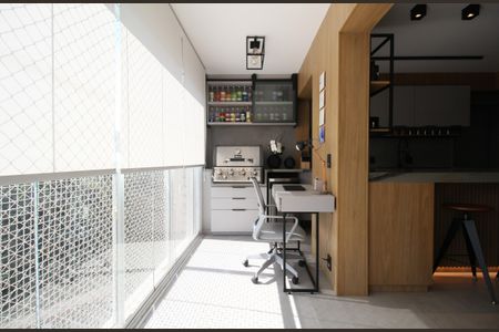 Apartamento à venda com 84m², 2 quartos e 1 vaga Apartamento à venda com 84m², 2 quartos e 1 vagaVaranda Sala