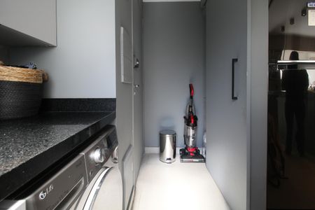 Apartamento à venda com 84m², 2 quartos e 1 vaga Apartamento à venda com 84m², 2 quartos e 1 vagaÁrea de Serviço